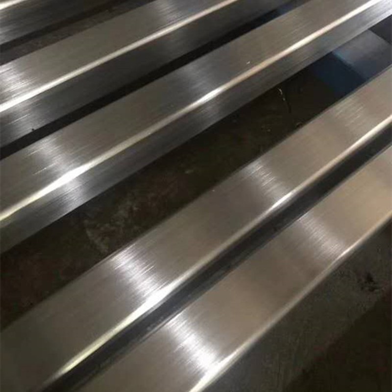 青岛化工设备用316L不锈钢无缝方管